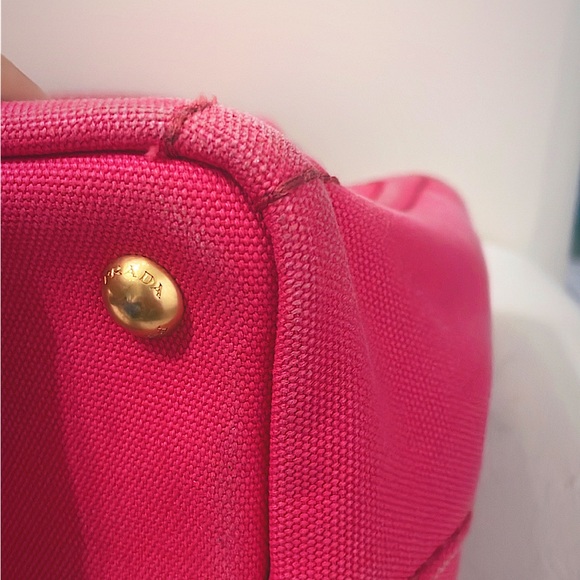 Prada Canapa in peonia color 100% authentic - Picture 10 of 17